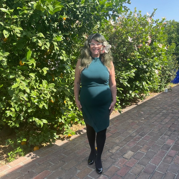 Meet your posher - Picture 2 of 16